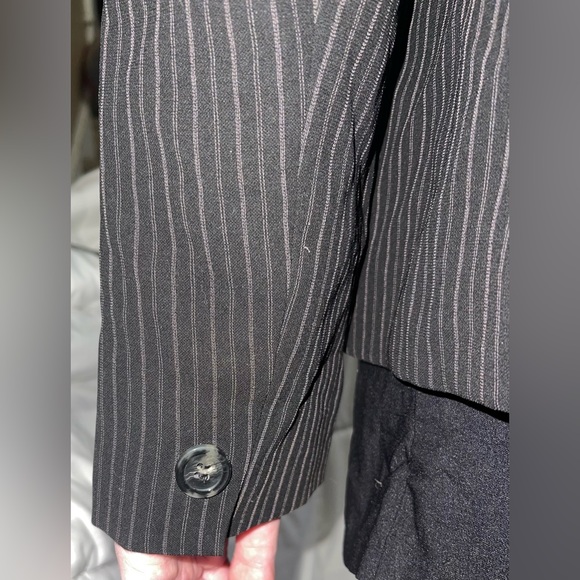 Vintage Jones New York Blazer - Picture 3 of 6